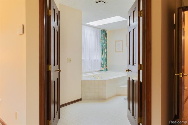 1790 Sashabaw Drive, Okemos, MI 48864