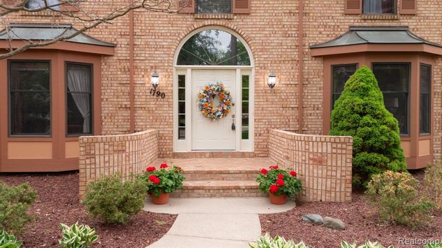 1790 Sashabaw Drive, Okemos, MI 48864