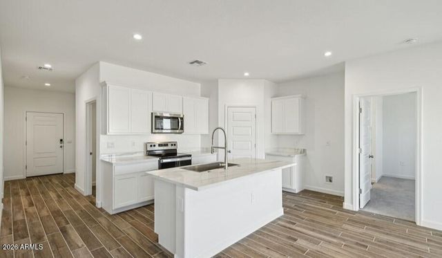 1554 E GLAZIER Drive E, Casa Grande, AZ 85122