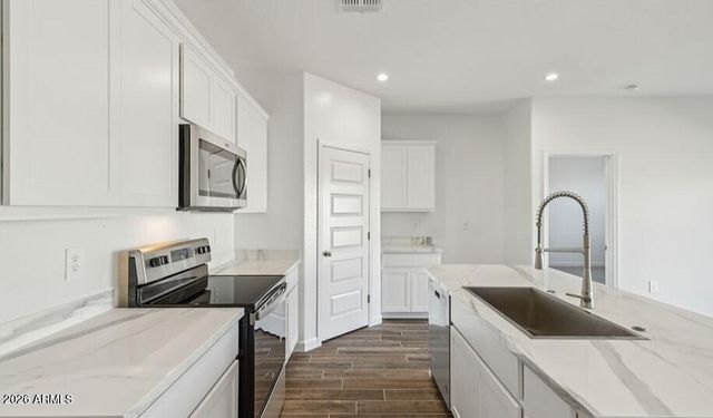 1554 E GLAZIER Drive E, Casa Grande, AZ 85122