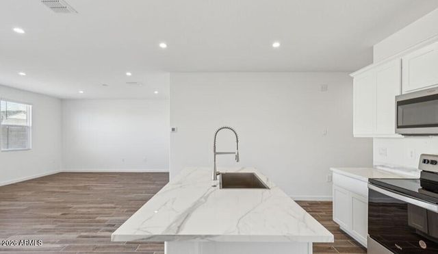 1554 E GLAZIER Drive E, Casa Grande, AZ 85122