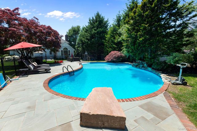 34 Ketchum Court, East Northport, NY 11731