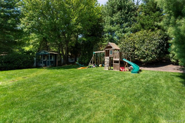 34 Ketchum Court, East Northport, NY 11731