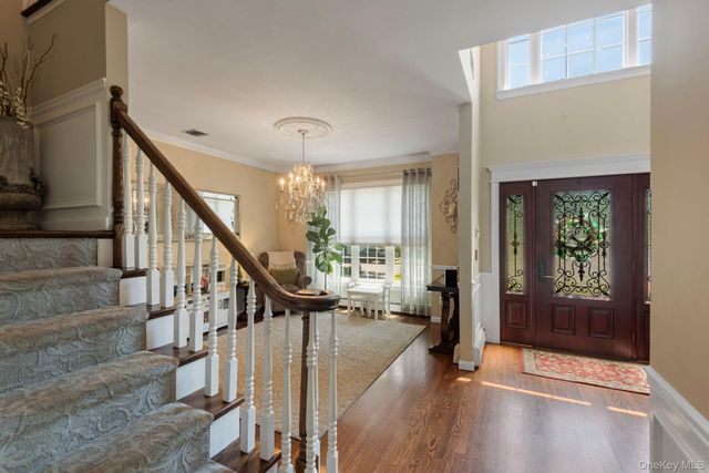 34 Ketchum Court, East Northport, NY 11731
