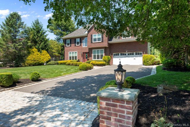 34 Ketchum Court, East Northport, NY 11731