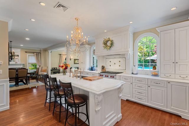 34 Ketchum Court, East Northport, NY 11731