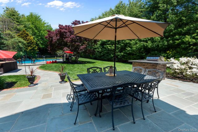 34 Ketchum Court, East Northport, NY 11731