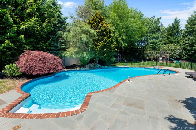 34 Ketchum Court, East Northport, NY 11731