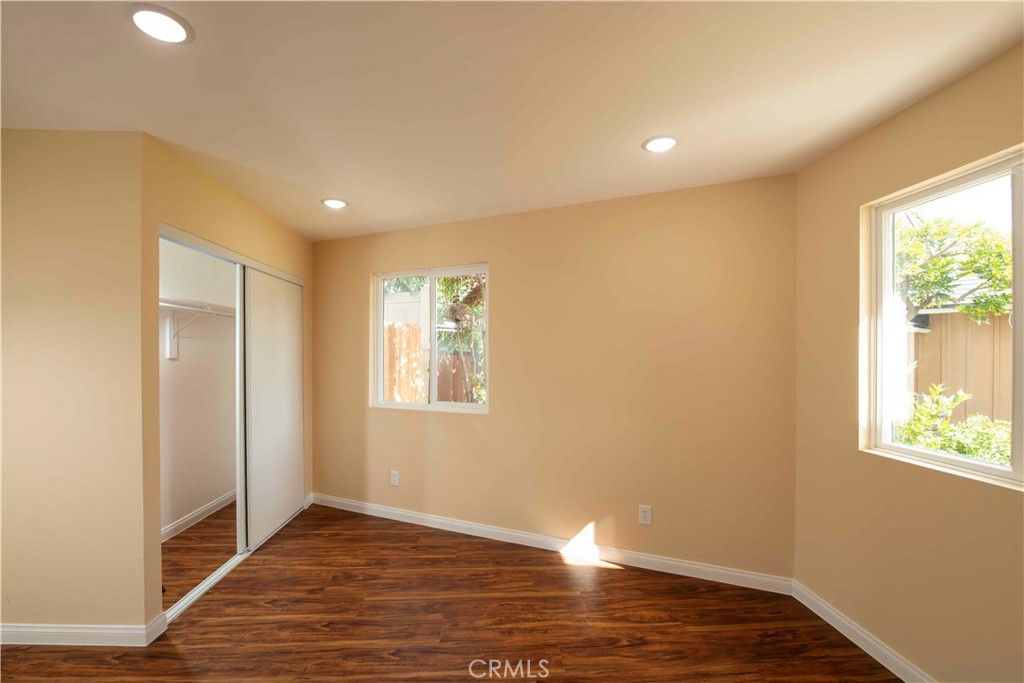 Image 12 of property listing at 23502 Kinard, Carson, CA 90745
