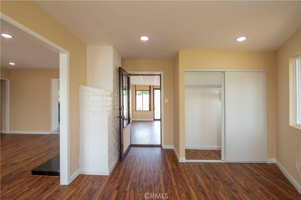 Image 13 of property listing at 23502 Kinard, Carson, CA 90745