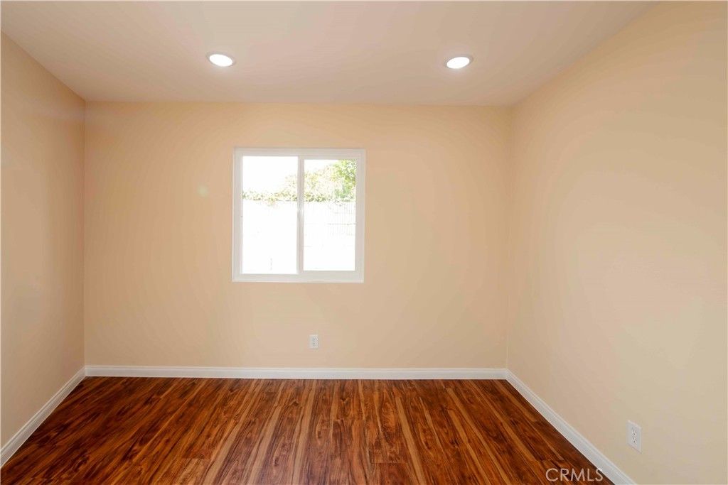 Image 40 of property listing at 23502 Kinard, Carson, CA 90745