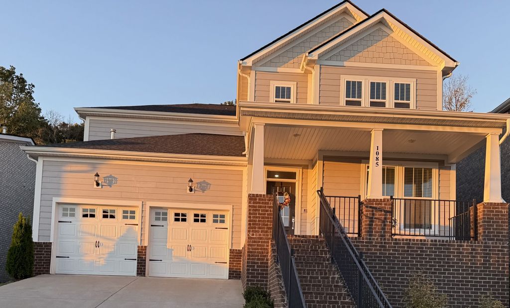 1085 Pebble Run Rd, Hendersonville, TN 37075