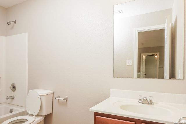 12006 DOVE RNCH, San Antonio, TX 78254