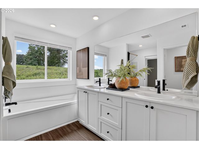 5753 Basalt Ct, Springfield, OR 97478