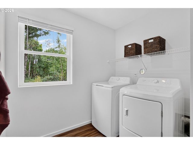 5753 Basalt Ct, Springfield, OR 97478