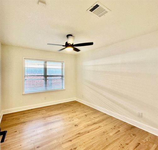 4505 W 43rd Street, Houston, TX 77092