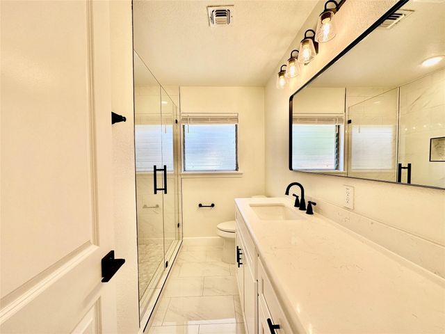 4505 W 43rd Street, Houston, TX 77092