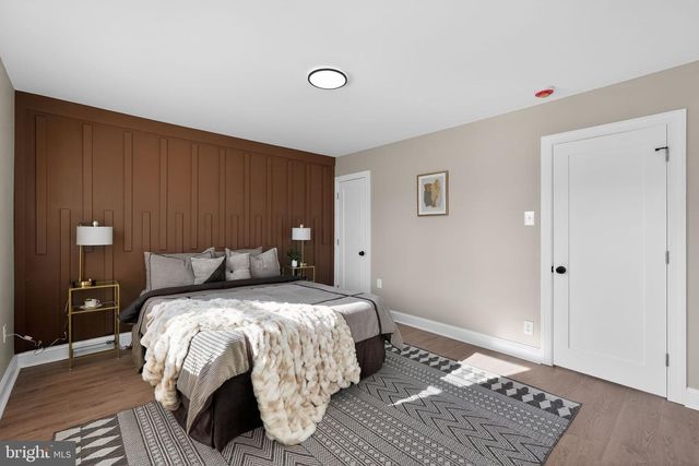 321 E GORGAS LN, Philadelphia, PA 19119