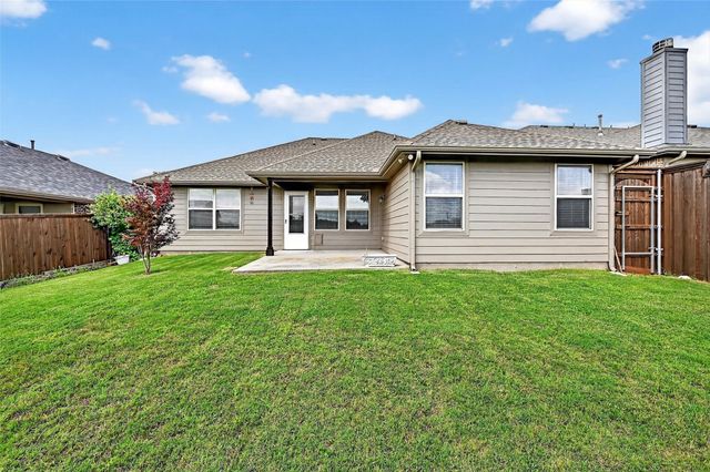 1527 San Carlos Drive, Van Alstyne, TX 75495