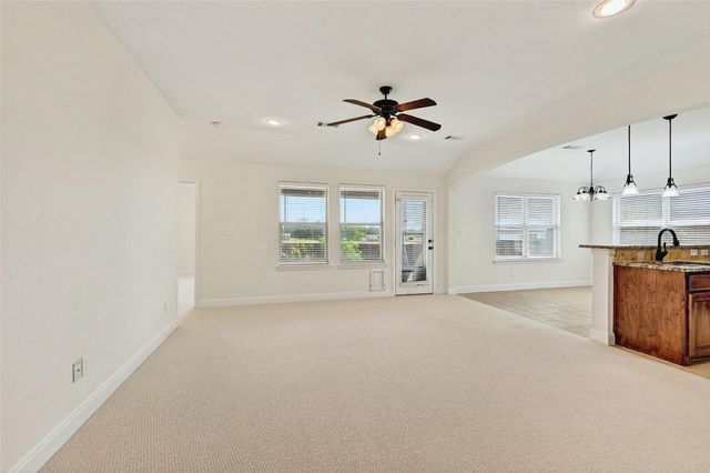 1527 San Carlos Drive, Van Alstyne, TX 75495