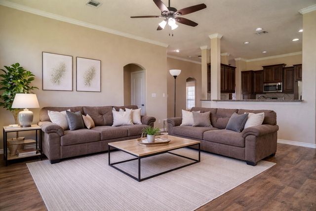 119 Hackberry Street, Louise, TX 77455