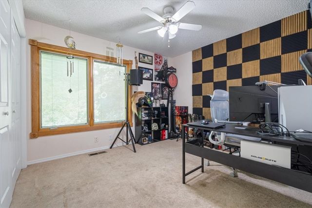 1 Dale Circle, Bella Vista, AR 72715
