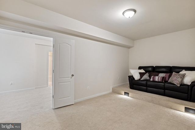 2201 MONTICELLO CT, Fort Washington, MD 20744