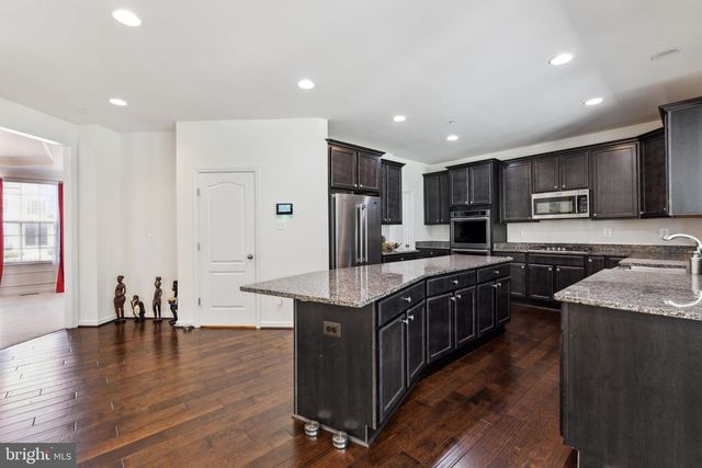 2201 MONTICELLO CT, Fort Washington, MD 20744