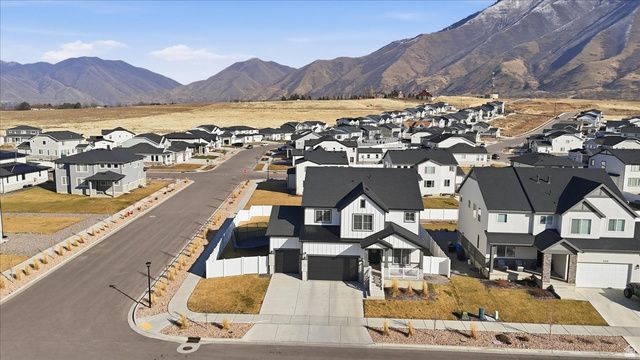 3367 S PINYON PARK LN, Mapleton, UT 84664