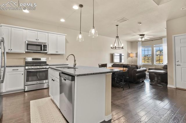 8842 White Prairie View, Colorado Springs, CO 80924