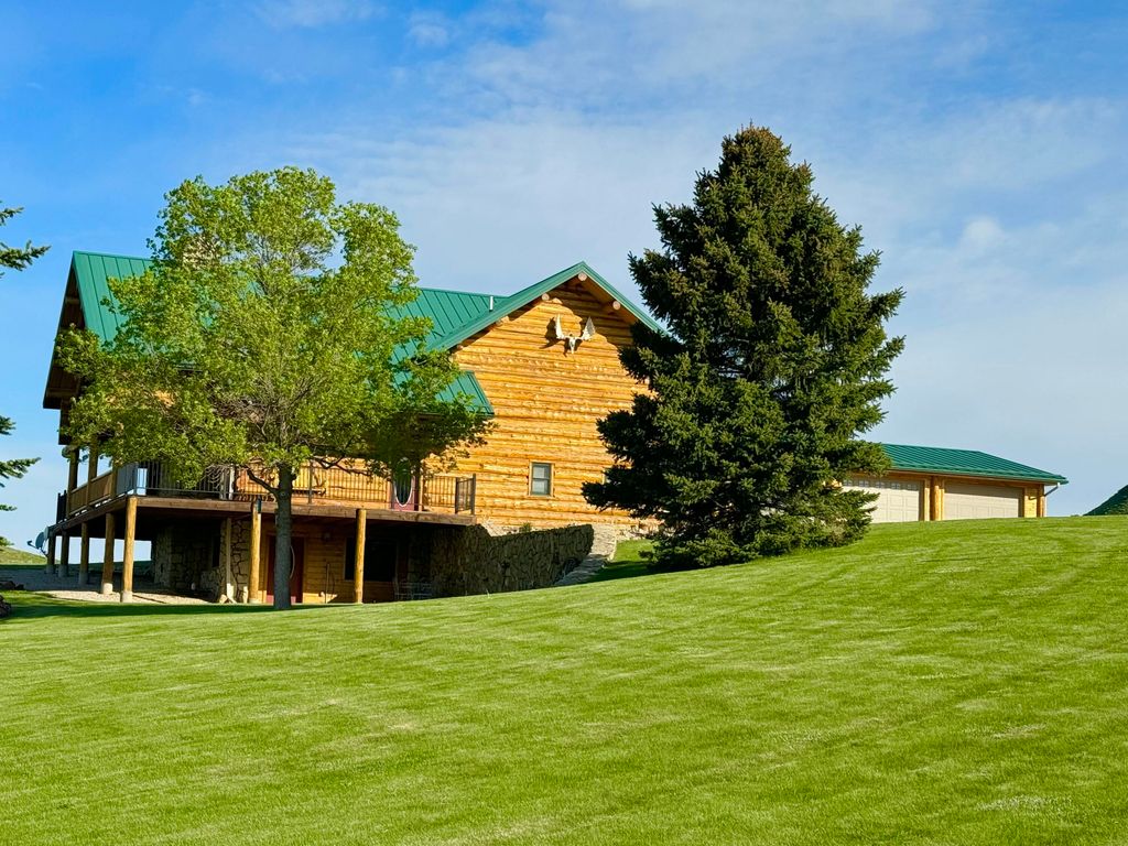 743 E US HWY 14, Sheridan, WY 82801 photo 7