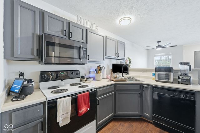 6504 Potomac Square Lane 6, Indianapolis, IN 46268