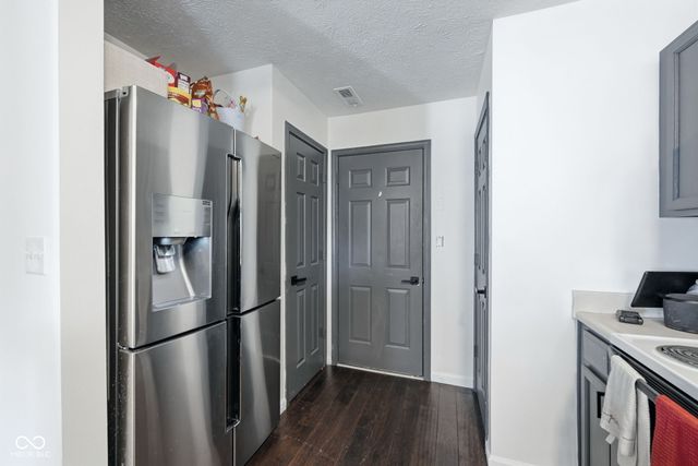 6504 Potomac Square Lane 6, Indianapolis, IN 46268