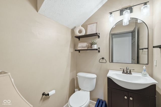 6504 Potomac Square Lane 6, Indianapolis, IN 46268