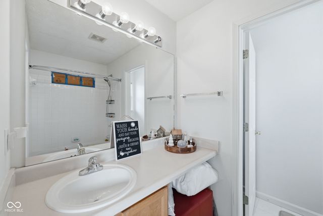 6504 Potomac Square Lane 6, Indianapolis, IN 46268