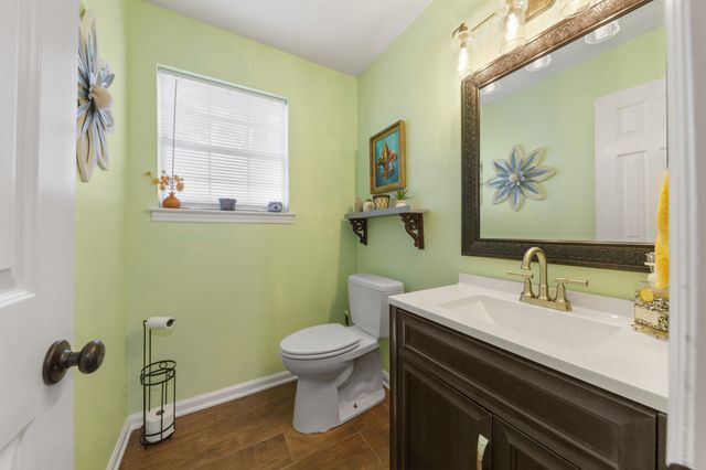 1244 Carriage Park Dr, Franklin, TN 37064