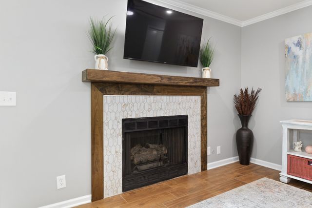 1244 Carriage Park Dr, Franklin, TN 37064