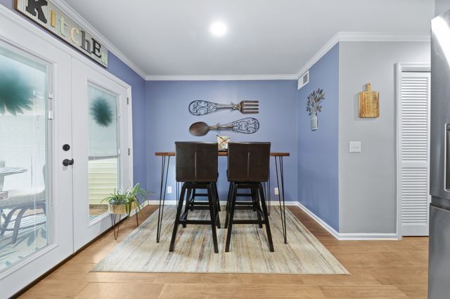 1244 Carriage Park Dr, Franklin, TN 37064