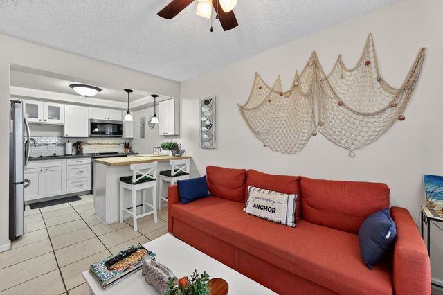 950 S Kanner Highway 603, Stuart, FL 34994