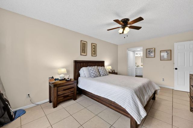 950 S Kanner Highway 603, Stuart, FL 34994