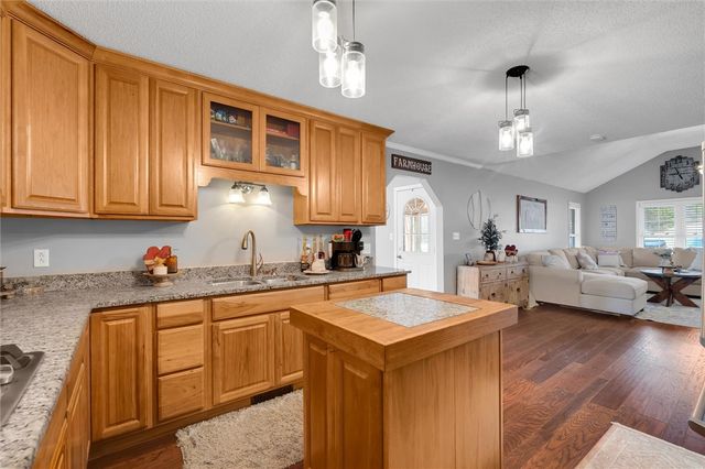 205 Meadow Ridge Road, Easley, SC 29642