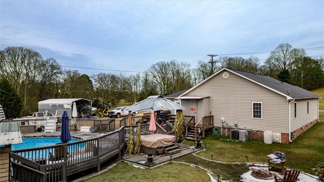 205 Meadow Ridge Road, Easley, SC 29642