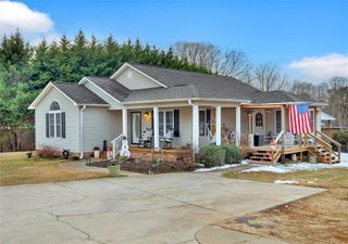 205 Meadow Ridge Road, Easley, SC 29642