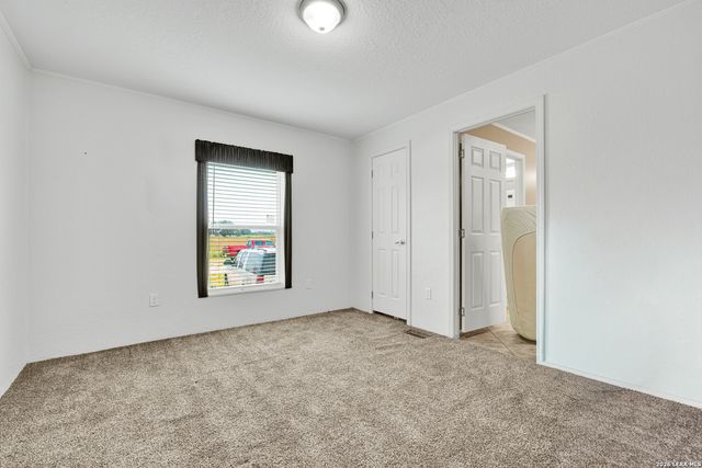 25216 Campbellton, San Antonio, TX 78264