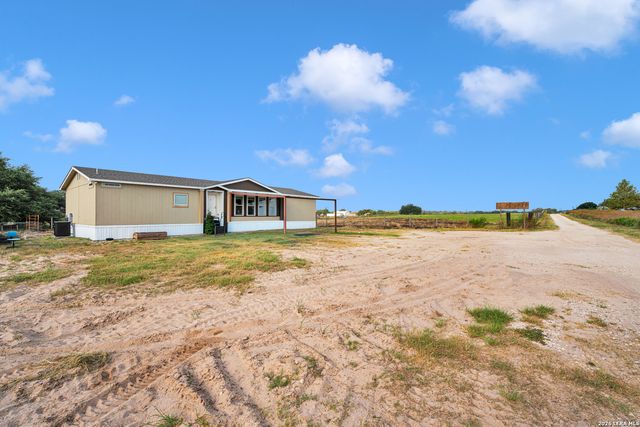 25216 Campbellton, San Antonio, TX 78264