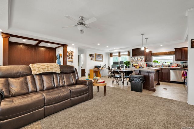 25216 Campbellton, San Antonio, TX 78264