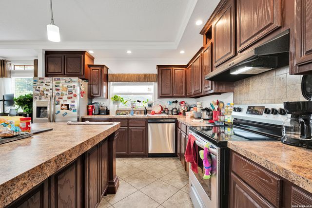 25216 Campbellton, San Antonio, TX 78264