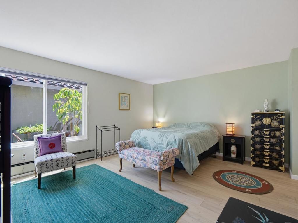 Image 11 of property listing at 186 Crestview Court, Watsonville, CA 95076