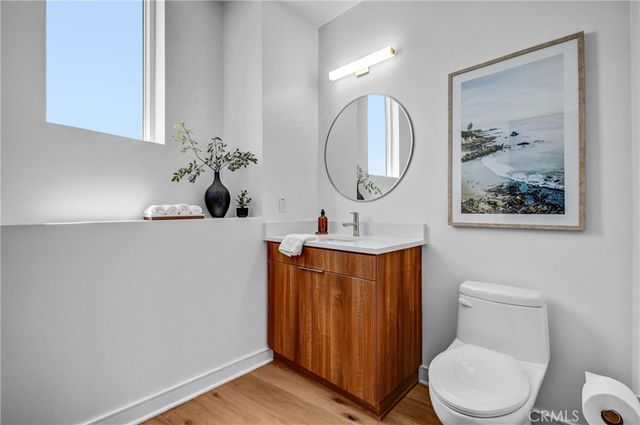 1025 White Knoll Drive, Los Angeles, CA 90012