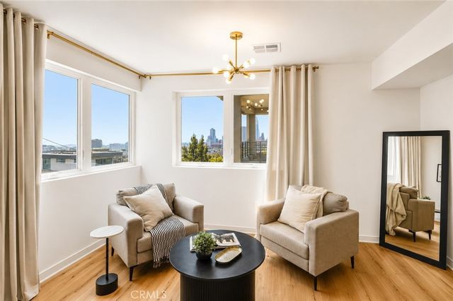 1025 White Knoll Drive, Los Angeles, CA 90012